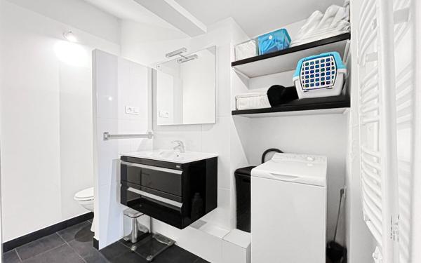 Appartement à vendre    2 pièces • 38 m2 Nice