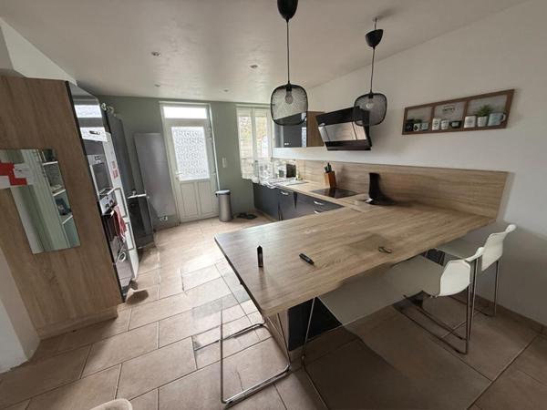 Maison Yzeure proche gare + garage + extérieur