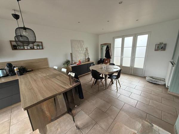 Maison Yzeure proche gare + garage + extérieur