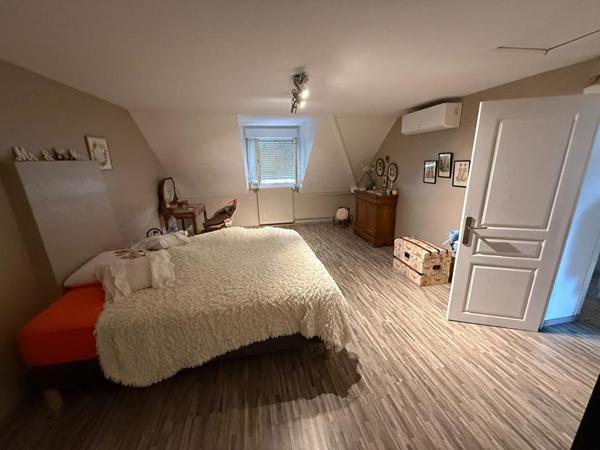 Maison Yzeure proche gare + garage + extérieur