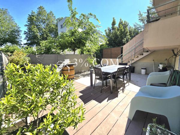 Appartement
                                                                                                                                                                                                                                                                                                                        3 pièce(s)                                                                                                                                                                                                          2 chambre(s)                                                                                                                                                                                                          59  m²