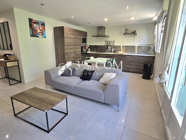 Appartement
                                                                                                                                                                                                                                                                                                                        3 pièce(s)                                                                                                                                                                                                          2 chambre(s)                                                                                                                                                                                                          59  m²