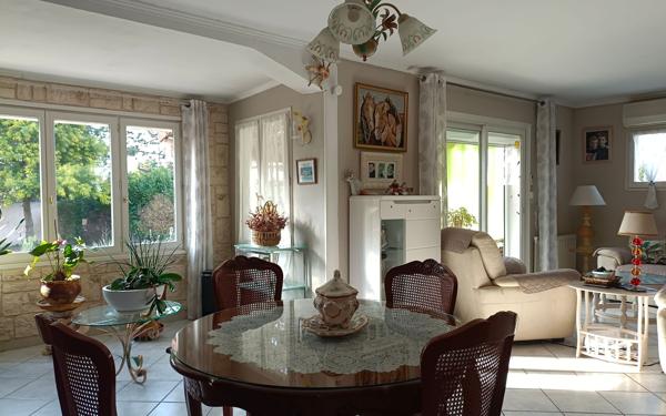 Maison à vendre    4 pièces •  Redessan