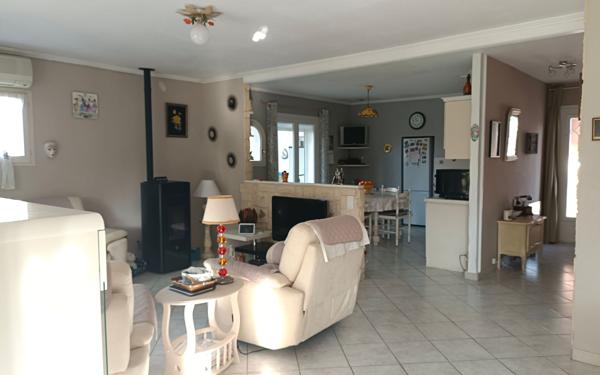 Maison à vendre    4 pièces •  Redessan