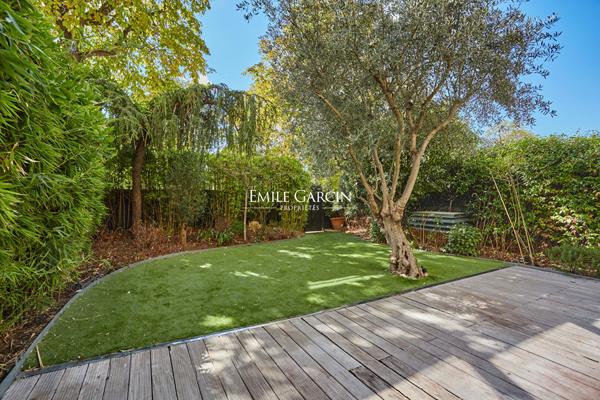 A vendre - Neuilly - 92200 - Appartement - 152 m2 -  80 m² de jardin - 2 chambres