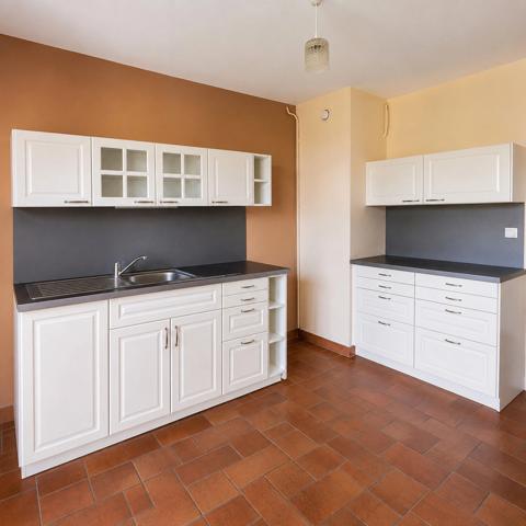 Saint-Cyr-sur-Loire – Bel appartement T3 lumineux avec ascensceur, garage, cave et balcon