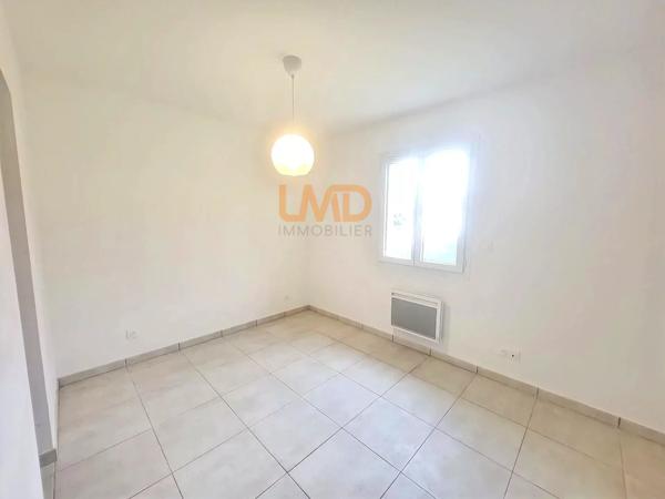 Villa avec jardin et garage 13112 LA Destrousse