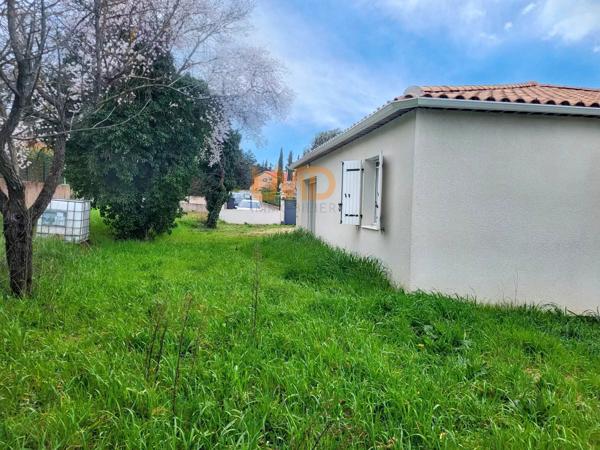 Villa avec jardin et garage 13112 LA Destrousse