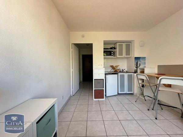 Appartement à louer 1 pièce 17.34m² Marseille (13008)