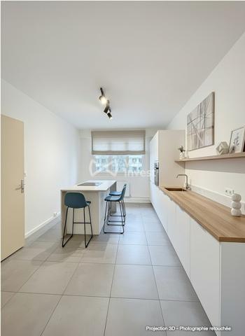 Appartement 5 pièces – 96 m² – Fort potentiel habitation ou bureaux / profession libérale