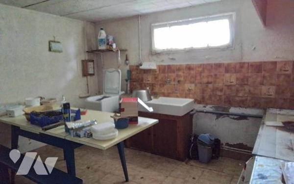 Une maison d'habitation