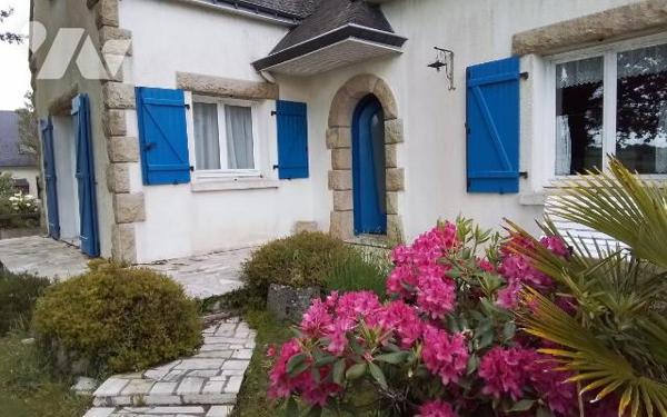 Une maison d'habitation