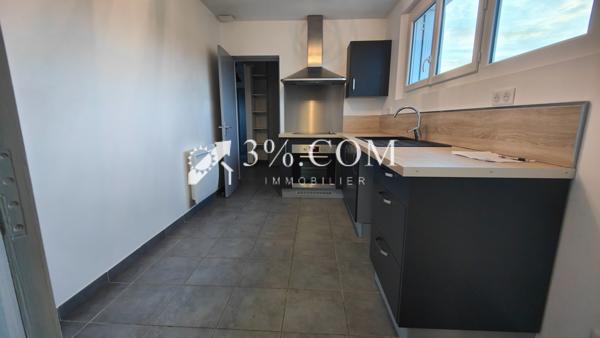 Maison 4 pièce(s) 3 chambre(s) 77 m²