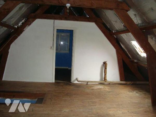 Maison 7 pièces à vendre à NEULLIAC (56300), Morbihan (56), à quelques km de PONTIVY, proche de...