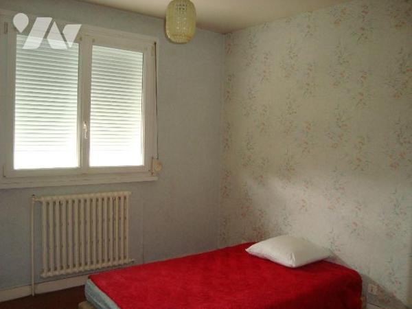 Maison 7 pièces à vendre à NEULLIAC (56300), Morbihan (56), à quelques km de PONTIVY, proche de...