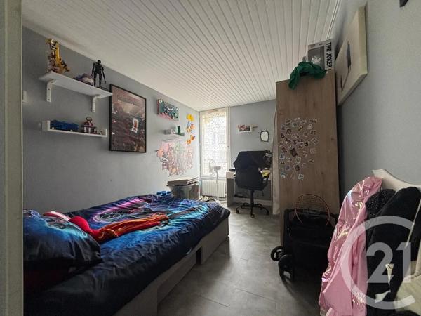 Appartement F4 à vendre  4 pièces - 82,40 m 2   ERAGNY SUR OISE  - 95