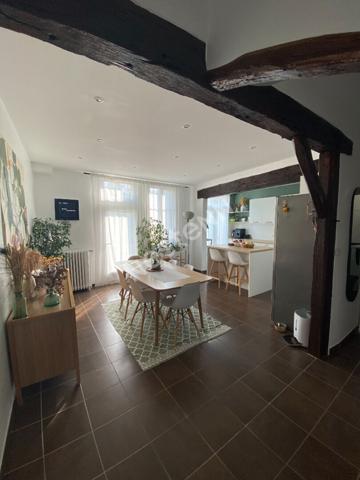 TOURS - SAINTE RADEGONDE - Entièrement rénovée - Volumes - Charme - Coup de coeur assuré