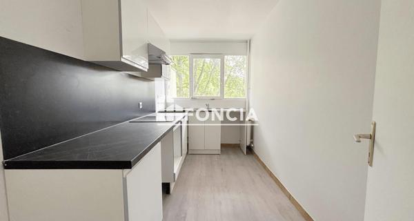Location Appartement 3 pièces 67.43 m² - Les Ulis 91940