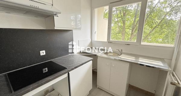 Location Appartement 3 pièces 67.43 m² - Les Ulis 91940