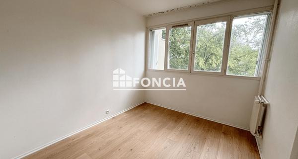Location Appartement 3 pièces 67.43 m² - Les Ulis 91940