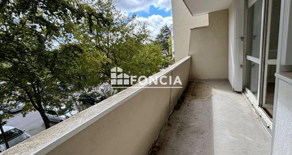 Location Appartement 3 pièces 67.43 m² - Les Ulis 91940