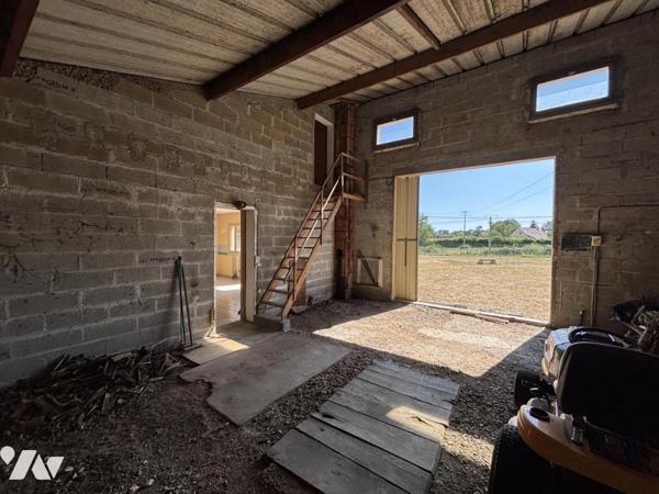 EXCLUSIVITE : Beaumont sur Sarthe, pavillon en campagne. 