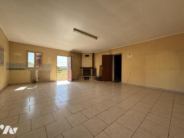 EXCLUSIVITE : Beaumont sur Sarthe, pavillon en campagne. 