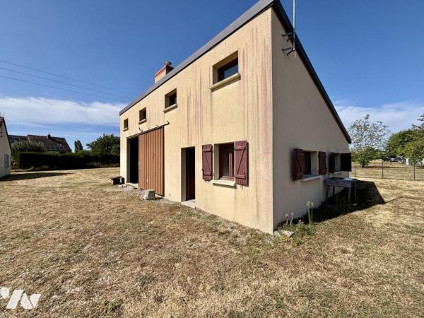 EXCLUSIVITE : Beaumont sur Sarthe, pavillon en campagne. 