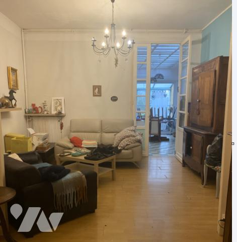 Maison type 1930 dans quartier recherché - 2 Chambres, possibilité 3 - agréable jardin bien exposé