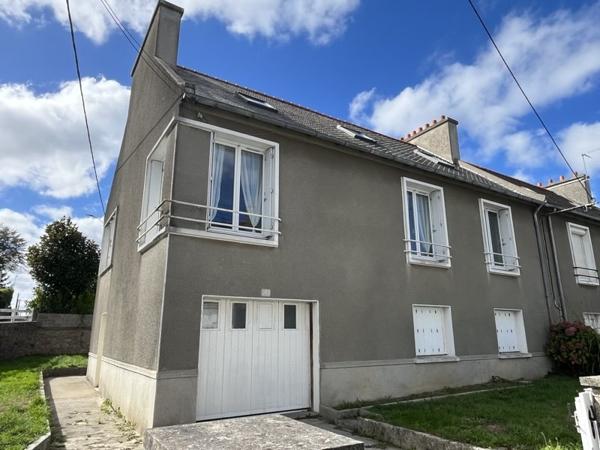 Maison 223 650 € Lesneven 8 p 109 m² DPE D