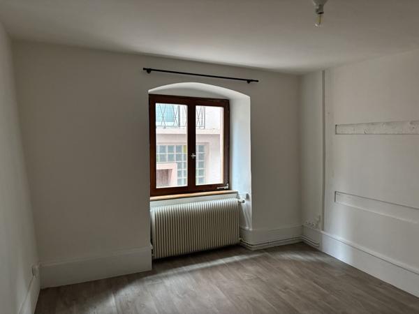 Appartement 1 pièce - centre historique