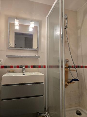 ROYAN CENTRE - APPARTEMENT T3 AVEC JARDIN PRIVATIF Royan