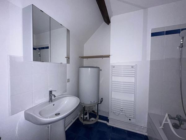 Appartement T1 (29 m²) à SOINDRES