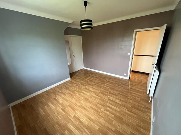 Maison à vendre à La Chapelle sur Erdre - 5 pièces, 4 chambres