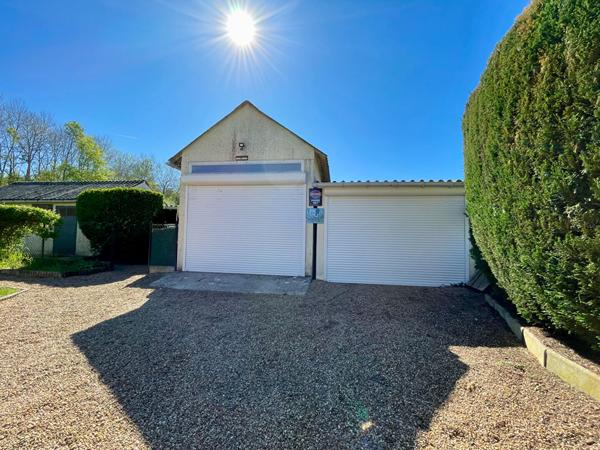 Maison familiale Tour-en-Sologne -130 m² avec terrain et dépendances
