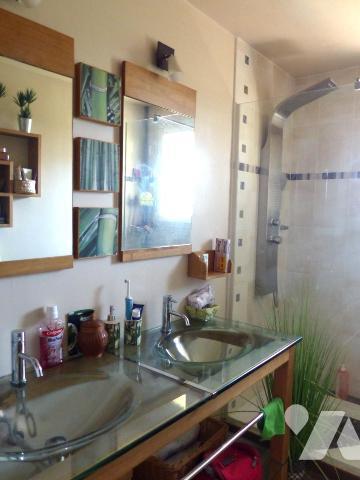 A VENDRE VILLA DE PLAIN PIED T5 SUR BEAUVOISIN