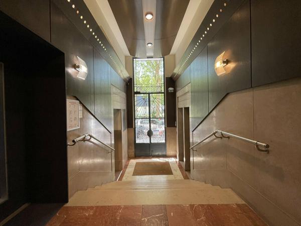 A LOUER - LE HAVRE - PLACE LÉON MEYER - BUREAUX - ERP 5 TYPE R