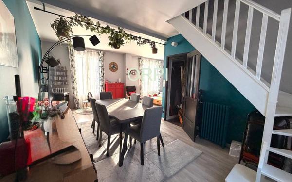 Immeuble à vendre    8 pièces • 154,09 m2 Vitry-sur-Seine