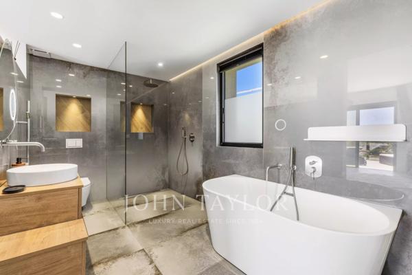 Villa moderne à Mougins