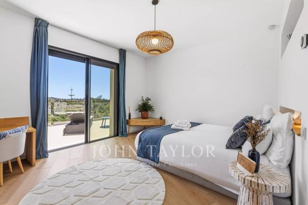 Villa moderne à Mougins