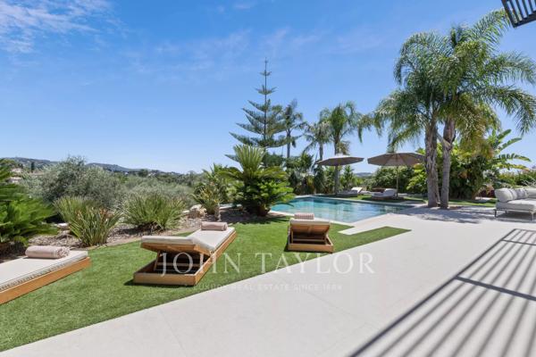 Villa moderne à Mougins