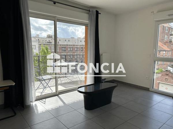 Location Appartement 3 pièces 67.6 m² - 1 RUE DES POETES La Madeleine 59110