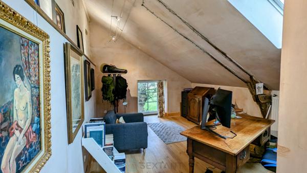 Magnifique longère proche de La Gacilly avec 6 chambres.