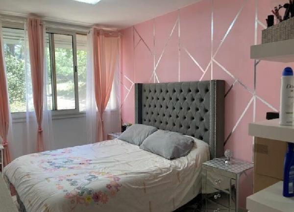 Appartement à vendre    2 pièces • 77 m2 Marseille 8