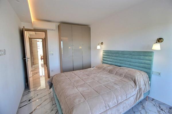 MARSEILLE 13008 Appartement 3 pièces 59m² vue mer et garage