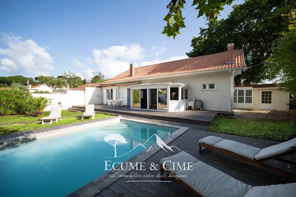 Villa arcachonnaise de charme avec piscine – Les Abatilles
