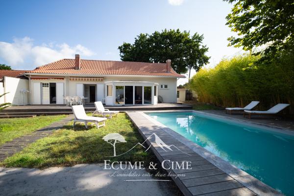 Villa arcachonnaise de charme avec piscine – Les Abatilles