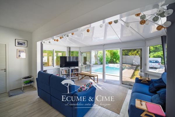 Villa arcachonnaise de charme avec piscine – Les Abatilles