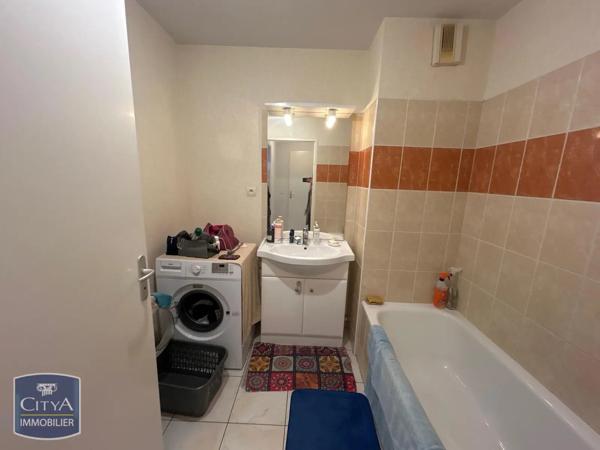 Appartement à louer 3 pièces 59.54m² Pau (64000)