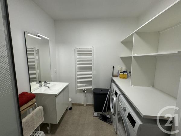 Appartement F5 à vendre  5 pièces - 94,72 m2 SERRIS - 77